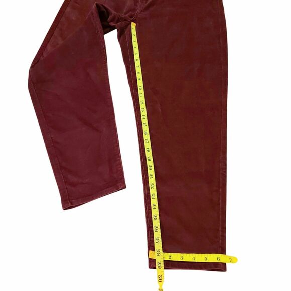 Levi's Corduroy Pants Womens 33x29 Burgundy High Waisted Mom Tapered Relaxed Fit - Picture 12 of 12